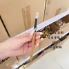 Piel de Zorro Ártico Sándalo Verde Pelo Animal Pincel de Maquillaje Pincel para Sombras de Ojos Pincel para Sombras de Nariz de Guadaña Detalle Iluminador Contorno Rubor Iluminador