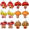 Juguete de Comida Colgante de Hongo Lindo de Dibujos Animados Colgante de Resina Collar DIY Cadena de Teléfono Móvil Accesorios Colgantes para Bolsos de Llaves