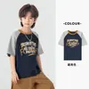 Duo Duo Home Camiseta Infantil Verão Manga Curta Estampa Color Block Estilo Americano Tendência Top Esportivo Respirável Sensação Fresca