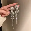 Brincos de Argola com Pino de Prata 925 Brincos Stud Estilo Europeu e Americano Brincos Grandes Exagerados Temperamento Personalizado Joias Versáteis Mulheres