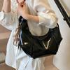 Bolsas de Mujer Transfronterizas 2026 Nuevo Estilo Bolso Cruzado de un Solo Hombro Bolso de Axila Estilo Coreano para Influencer Femenina Bolso Tipo Dumpling de Moda Tendencia