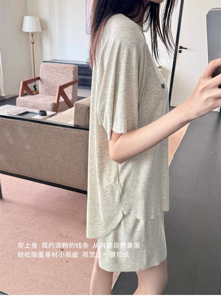 3106爱心刺绣睡衣_16.jpg
