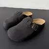 Moda Outono 2026 Birkenstock Versátil Tamanho Grande para Homens, Chinelos Casuais Preguiçosos para Exterior com Biqueira Fechada, Tamanhos 36-45