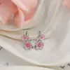 Brincos de Flor de Ameixa com Gotejamento de Óleo Elegantes de Luxo Leve Design Simples Pequenos Brincos de Flor Doce Mori
