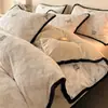 Conjunto de Roupa de Cama Espesso Esculpido em Leite de Lã de Quatro Peças para Outono e Inverno Lençol Quente Capa de Edredom Lençol com Elástico Quarto Principal de Casa Toque de Luxo Roupa de Cama