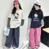 Conjunto de Dos Piezas de Algodón Puro para Niños, Primavera y Otoño, Camiseta de Manga Larga con Bloques de Color, Sudadera Nueva y Elegante de Primavera para Niñas