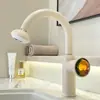 Torneira de cozinha doméstica à prova de respingos de aço inoxidável Dopamine, com água quente e fria, extraível, torneira de pia retrátil