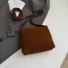 Bolso Tote de Gran Capacidad para Mujer 2025 Nuevo Súper Popular Exquisito Bolso de Hombro Simple Bolso Cruzado Cubo de Alta Gama