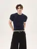 Conjunto de Dos Piezas de Verano para Hombre: Camiseta de Punto de Manga Corta de Color Sólido con Diseño de Cuello de Alta Gama, Corte Ajustado, Cleanfit, Adecuado para el Viaje Diario