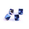 Agite o som rede de mão rápida vermelha plana três-dimensional quadrado prego broca brincos material de produção cristal vidro Broca quadrada cor colorida