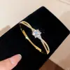 Moda Transfronteriza Europea y Americana Forma de Serpiente de Circonita Pulsera Geométrica Lujo Ligero Sensación de Alta Gama Pulsera Diseño de Nicho Joyería de Mano de Moda para Mujeres