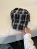 Sombrero de Montar a Rayas y Cuadros Retro Japonés para Mujer Primavera Verano Versátil Adelgazante Facial Sombrero de Copa Plana Protección Solar Parasol Sombrero de Pato