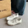 Zapatos Mary Jane Estilo Ballet para Mujer 2026 Primavera Nuevos Versátiles Planos de Corte Bajo Zapatos Individuales Simples Zapatos de Entrenamiento Alemanes