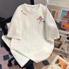 Camiseta Casual Estampada Estilo Coreano Tamanho Grande Tendência deste Ano, Manga Curta de Verão Moda Feminina Nova Blusa Estilosa que Esconde a Figura