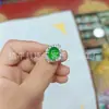 Anillo de Lujo con Incrustaciones de Calcedonia Verde Hielo Chapado en Plata al por Mayor Nuevo Estilo Chino Anillo Abierto de Ágata Verde Anillo de Jade Joyería