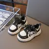Zapatillas para niños Panda 2026 modelos nuevos de primavera y otoño para niños y niñas, zapatillas deportivas para estudiantes, zapatillas para correr, zapatillas blancas, zapatos para niños