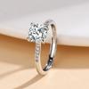 Anillo de moissanita de imitación en vivo de red roja parlanchina transfronteriza para mujer 1 quilate seis garras anillo de boda fábrica venta al por mayor joyería de comercio exterior