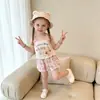 Conjunto de Shorts Salopete Fofo de Verão para Meninas 2026 Novo Estilo Body de Desenho Animado para Bebê Calça Bloomers Xadrez