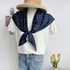 Toalla Triángulo Estampada de Puntos de Ola Clásicos Moda Femenina de Alto Valor para Combinar en el Trayecto al Trabajo Bufanda para Regalo de Novia