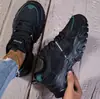 Zapatillas de Plataforma para Mujer Otoño 2025 con Tacón Oculto, Suela Gruesa, Superficie de Cuero, Zapatos Deportivos Casuales, Zapatillas para Correr, Estilo Pareja Zapatos para Hombre