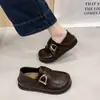 Mocasines de suela gruesa de doble uso para mujer 2026 otoño nuevo versátil estilo universitario slip-on perezoso zapatos sencillos zapatos pequeños de cuero para mujer
