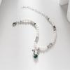 Pulsera de Perlas con Colgante de Conejo Plateado Pequeño Versátil de Lujo Ligero Estilo Francés para Mujer Joyería Nicho de Alta Gama que No se Desvanece