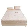 Juego de tres piezas de funda de colchón de terciopelo de leche bordado engrosado, fresco y simple, protector de cobertura completa cálido de vellón para colchón de invierno