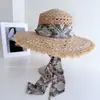 Chapéu de Palha Plano com Fita de Padrão Paisley Retrô para Mulheres, Chapéu de Sol de Palha para Verão, Chapéu de Praia Vazado de Ráfia Feito à Mão