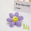 Broche de Flor con Cara Sonriente Linda Relleno de Algodón Accesorios Ropa para Niños Bolsas Zapatos y Calcetines Accesorios Nuevo Estilo 2024