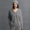 Suéter Feminino de Cashmere Cor Sólida Solto Casual Simples Estilo Old Money Camada Interna de Cashmere Outono e Inverno Nova Malha Versátil