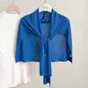 Novo Xale de Tricô Listrado 2026 para Mulheres, Peça de Roupa Externa Azul Fina de Verão, Gola Falsa de Alto Padrão Estilo Coreano