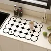 Alfombrilla Drenante para Encimera de Cocina Lavabo Absorbente Alfombrilla Antiescaldado Grifo Fregadero Antideslizante Aislamiento Alfombrilla de Diatomeas Mesa