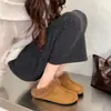 Estilo Nuevo Invierno 2026 Zapatillas de Algodón Cálidas de Corte Bajo Planas sin Cordones con Forro de Borrego y Cubierta de Piel para Mujer