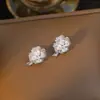 Brincos e Colar Exquisitos de Trevo de Quatro Folhas com Diamantes Completos Moda Feminina Luxo Leve Simples Versátil Pingente Joias de Aço Titânio de Alta Qualidade Venda por Atacado