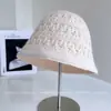 Chapéu Bucket Dupla Camada Quente Listrado Vazado Outono Inverno para Mulheres, Chapéu de Tricô com Mistura de Pelo de Coelho, Chapéu Cloche Simples Reversível Tendência