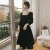 Vestido de Noche Estilo Francés para Reunión Anual de Mujeres 2025 Nuevo Negro Elegante Lujo Ligero Vestido de Anfitriona Se Puede Usar Casual