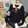 Bordado de cachorro, color contrastante, cuello camisero, top de punto de manga larga con lazo desmontable, estilo universitario, suéter juvenil
