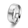 Suministro transfronterizo moda 8 mm de ancho hombre acero de titanio flor multifacético borde afilado anillo cepillado Europa y Estados Unidos accesorios simples