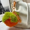 Peluche Imitación Piel de Conejo Color Caqui Cosas Buenas Suceden Colgante para Llavero Bola de Peluche Colgante para Mochila
