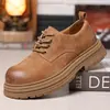 Botas Martin de cano baixo, sapatos masculinos de sola grossa, estilo britânico, botas Martin casuais retrô, sapatos de derby de dedo grande