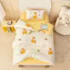 Conjunto de cama de três peças de algodão puro 60S com estampa digital de desenho animado, classe A, para volta às aulas, berçário, para cochilo de bebê