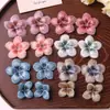 Estilo Nacional Retro Bordado Floral Flor de Cinco Pétalos DIY Cosido a Mano Flor Degradada Accesorio para el Cabello Parche para Ropa Material de Parche