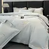 Suavidad como de nube 60s Doble Cara Algodón Completo Bordado Juego de Cama de Cuatro Piezas Color Sólido Encaje 100% Algodón Puro Funda de Edredón Bordado Edredón