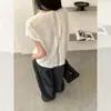 Camiseta de Encaje con Espalda Descubierta y Mangas Cortas para Mujer con Hombro Derecho Verano Delgada Única y Hermosa Top para Ootd de Verano