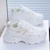 Zapatos Blancos de Grulla Almohada Papá Zapatos de Mujer Otoño Nuevos Zapatos de Malla Transpirable Estilo Coreano para Mujer Versátiles Suela Gruesa Aumentadores de Altura Zapatos Deportivos