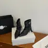 Botines con hebilla de cinturón, botines de verano de nicho para mujer 2026, punta fina, estilo retro coreano, nuevas botas western de chica popular, botas de tacón grueso
