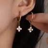 Set de Collares de Corazón de Metal de Acero Inoxidable, Moderno, Lujo Ligero, Gama Alta, Versátiles Pendientes en Forma de Corazón al por Mayor, Transfronterizo Europeo y Americano
