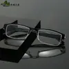 Comercio electrónico: Gafas de lectura con montura blanca, lentes superiores pequeños de color negro y lentes inferiores blancos, con diseño de mariposa; venta al por mayor del fabricante para lectores mayores