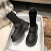 Botas para Mulheres 2025 Inverno Veludo Acolchoado Espesso Botas Pretas Fashionable Estilo Britânico Popular Versátil Slim Botas Curtas