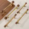 Novas Maçanetas de Madeira de Nogueira Estilo Chinês para Portas de Guarda-Roupa e Armários, Maçanetas Redondas Pequenas de Latão para Gavetas, Estilo Francês Bronze Antigo
